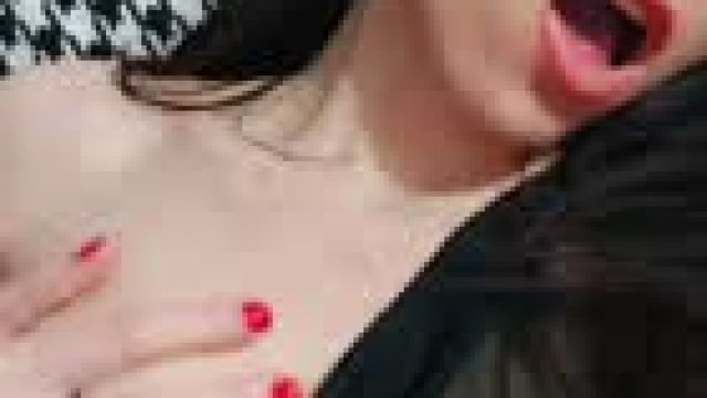 Make Me Cum Porn GIF by isabellamarta