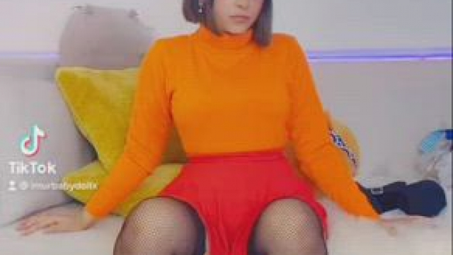 Lela Sohna as Velma