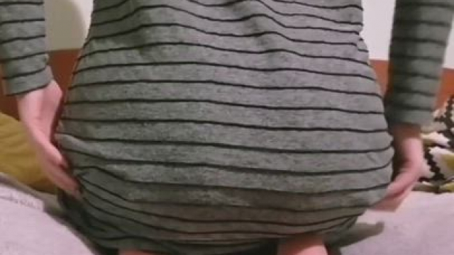 I heard you like to eat ass