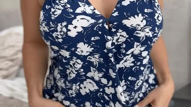 Mature tits look big in but bigger out