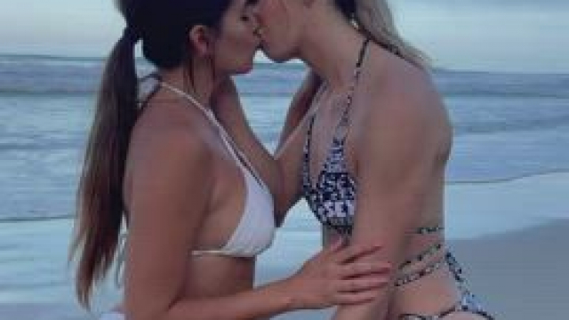 Girls have the softest lips ;)