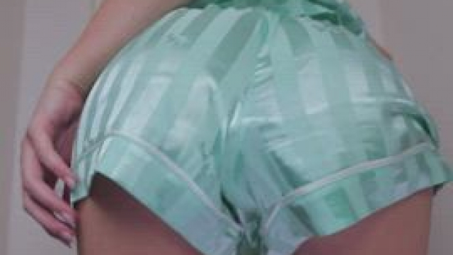 My gape keeps getting bigger