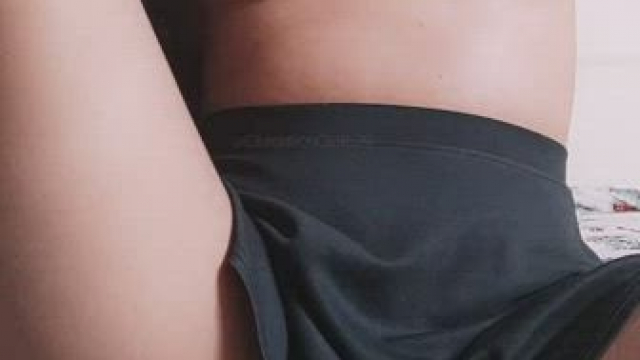 Hairy women are sexy too.