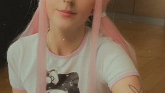 Show Love If You Want Me to Get Drooly