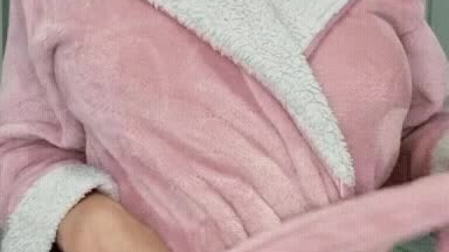 this would be my signal everyday when you wake up.. for morning sex to start