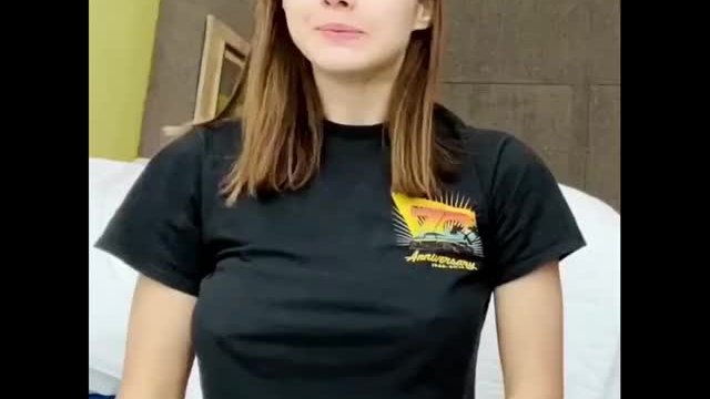 Oh look, it's Alexandra Daddario teasing her delicious tits again