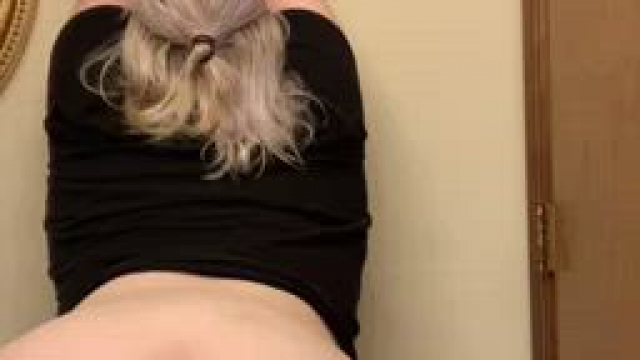 Pull My Shorts Down and Breed Me