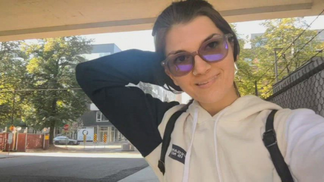 I wonder if anyone saw me [GIF]