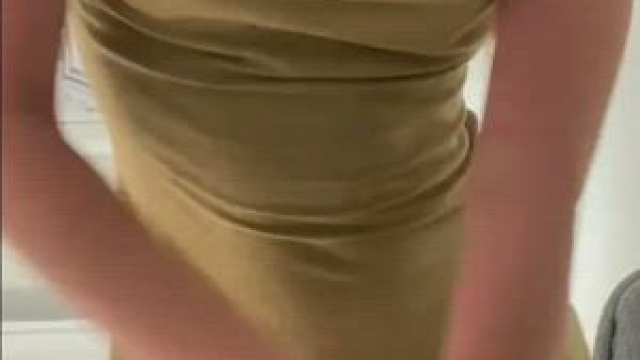 who likes the tanlines