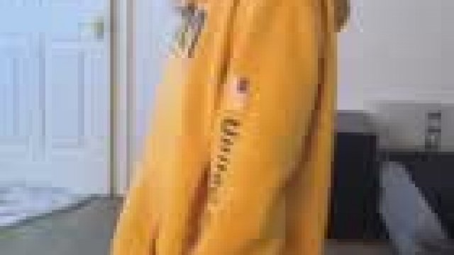 This blondie is proud of her body