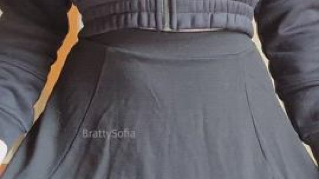 Would you fuck a curvy girl who's a little kinky?