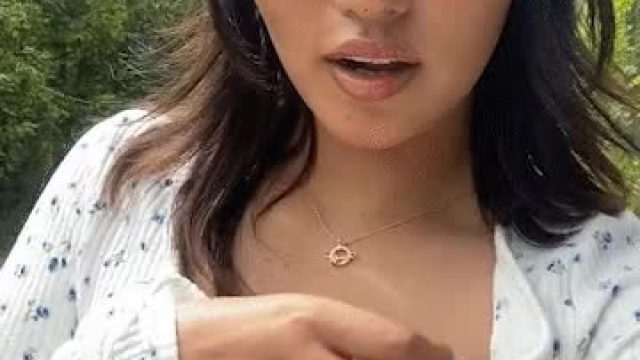 Going to school braless ????