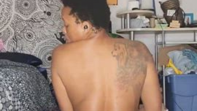 I love anal. Ass riding like silk