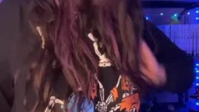 Can my smile convince you to fuck me?