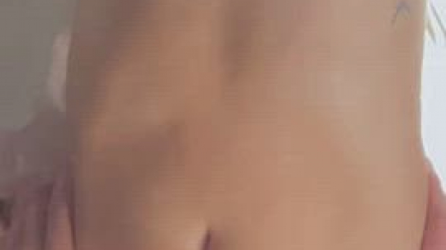 Big Cocks Make Me Shake Harder