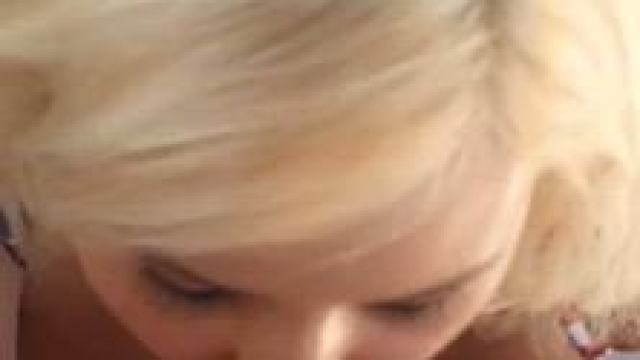 [/r/nsfw] Kylie Page blowjob