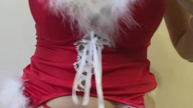 21 [F4M] Smash or pass? tap that up arrow and I'll send nudie for ur answer.??