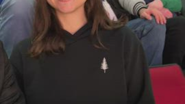 Brave flash at the basketball game