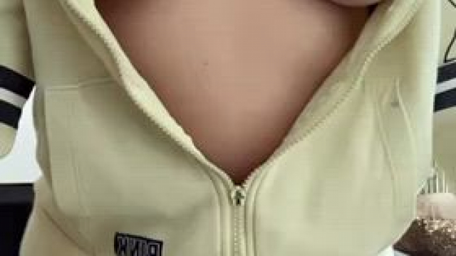 Peel down my panties and lick my sweet Canadian pussy