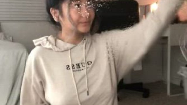 Let’s bring the wipe it down trend back. It was so cute and fun :)