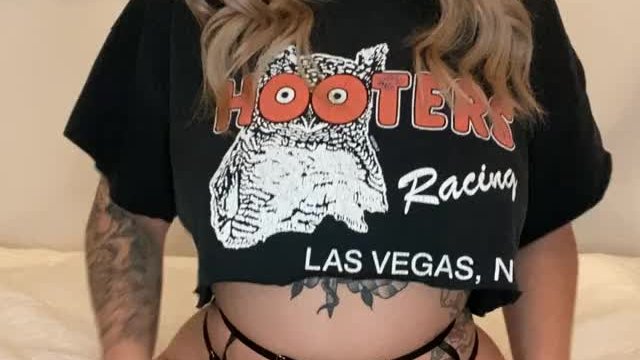 a thicc girl looking to fuck