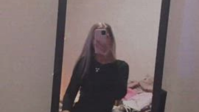 Horny while I wait for my friend to get ready