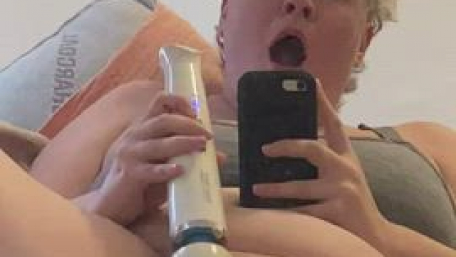 Magic wand squirts are sooo powerful