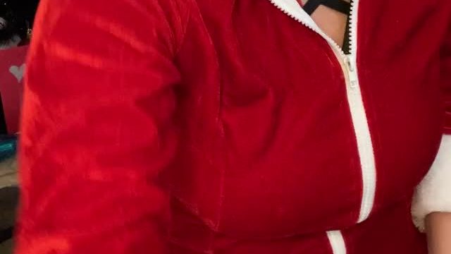 Here’s a special “Happy Holidays to You.” ?