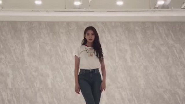 WEEEKLY Monday tight curves