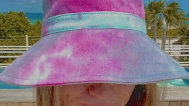 Natural big boobs await you (All Fi1es in c0mment)