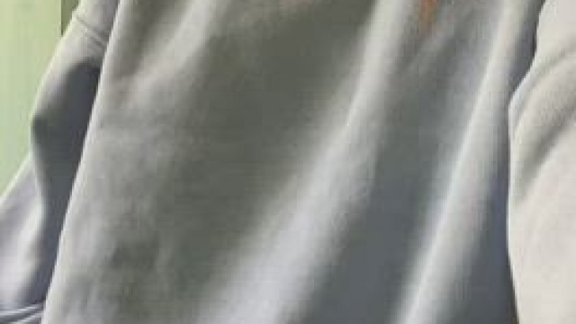 Do I look sexy in white? [f]