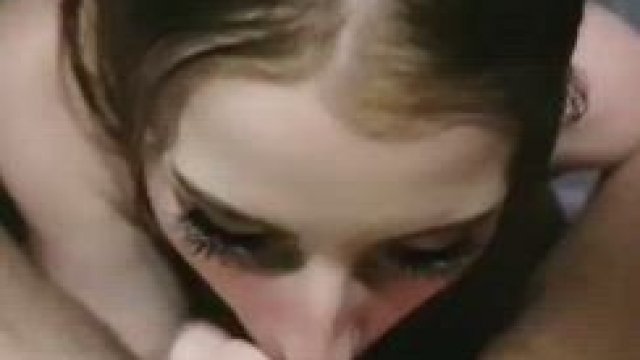 I used to be too nervous to post my face but now i'm addicted to the attention ?