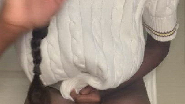 Are you into stacked ebony girls? ??