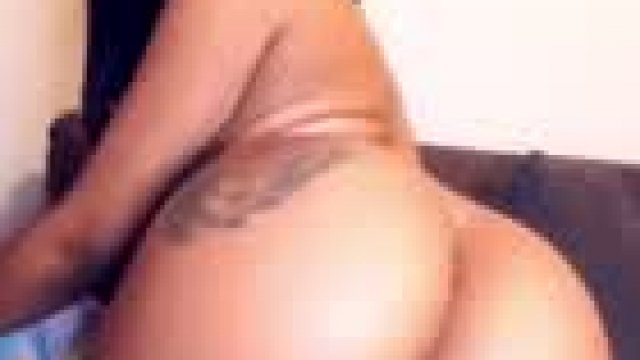 Grab Her 6GB July 2021 Folder with Sextapes in Comments