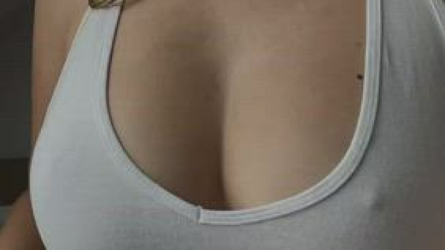 Would you date me? (: