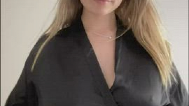 Her links in comments