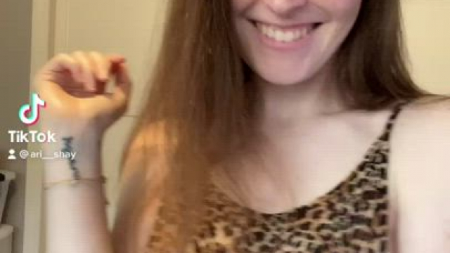 where the sideboob lovers at? :P