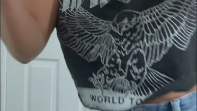 Colombian Women are a Handful