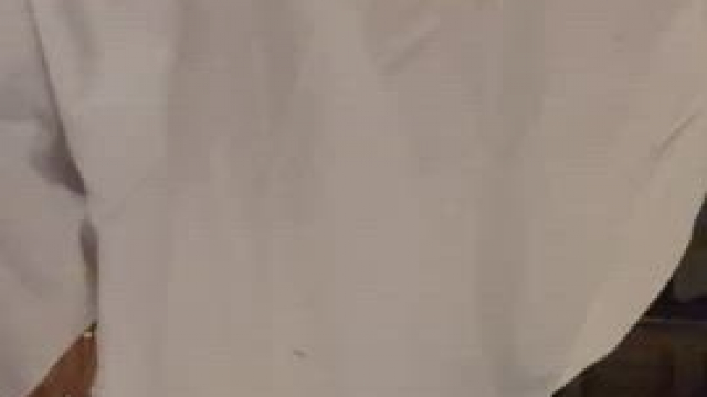 Mommy needs some morning wood to bounce on