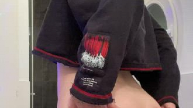 Would you date a French Goth girl?