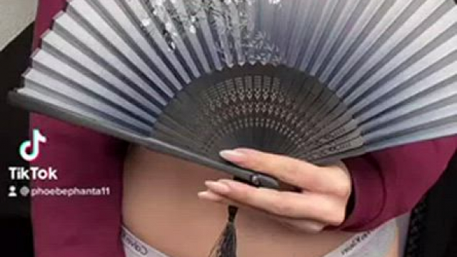 Are natural boobs still a thing?