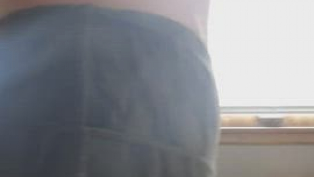 Spreading my holes for you since it's Friday