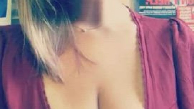 my boss is on vacation this week [GIF]