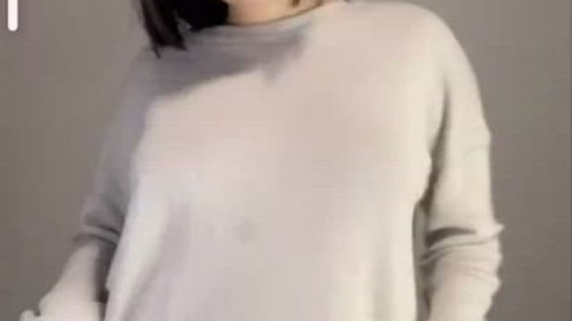 Small waist pretty face with a big bank