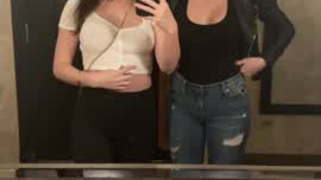 What girls do when we go to the bathroom together while out on a date