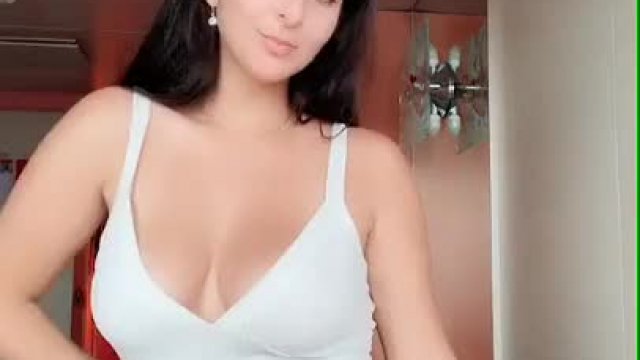 Amazing Boobs 