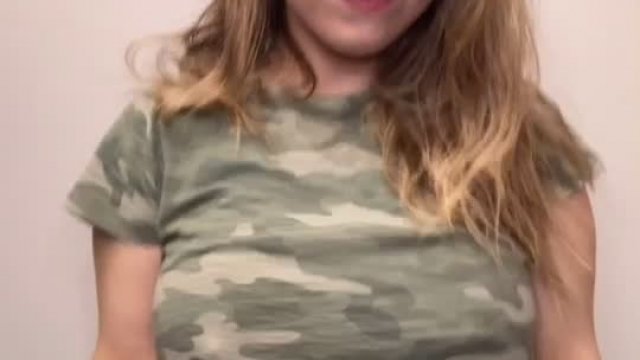 honestly nervous to post this because i didn't realize how much my tummy jiggles