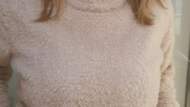 Love in an elevator Livin' it up when I'm goin' down Love in an elevator Lovin' 