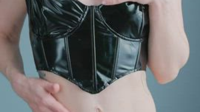 This latex top suits me