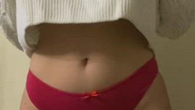 I love to show my boobs and make cocks hard